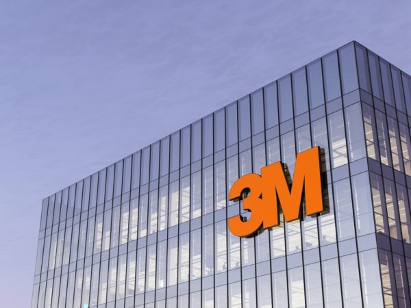 3M Signage Logo Top of Glass Building